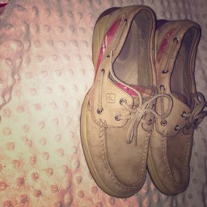 Great deal on everyone’s favorite shoes